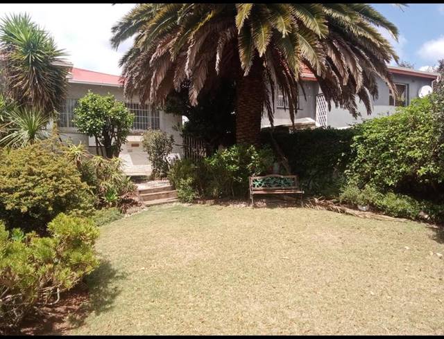 4 BEDROOM HOUSE FOR SALE IN KENSINGTON